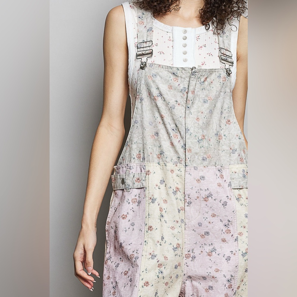 POL Blush Meadow Balloon-Leg Overalls - Picture 5 of 7